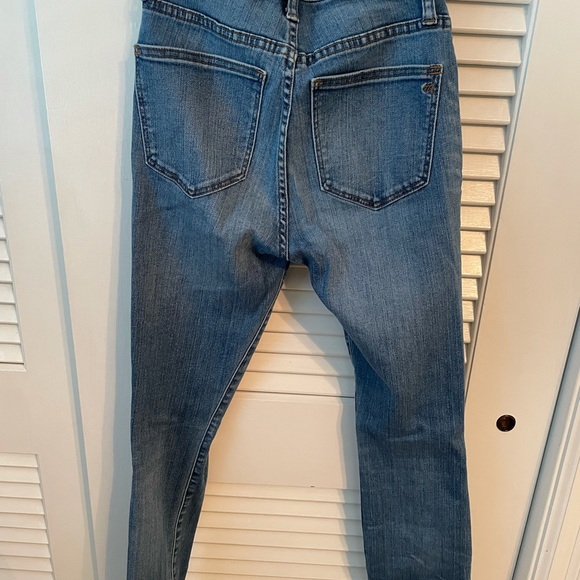 High-rise Skinny Jeans - Picture 2 of 2